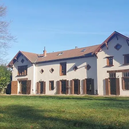 Aux Domaines D'automne Peronnas